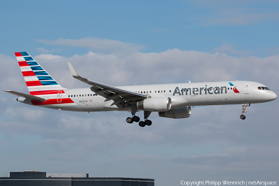 American Airlines Boeing 757-223 (N606AA) | Photo 137594