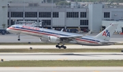 American Airlines Boeing 757-223 (N606AA) at  Miami - International, United States
