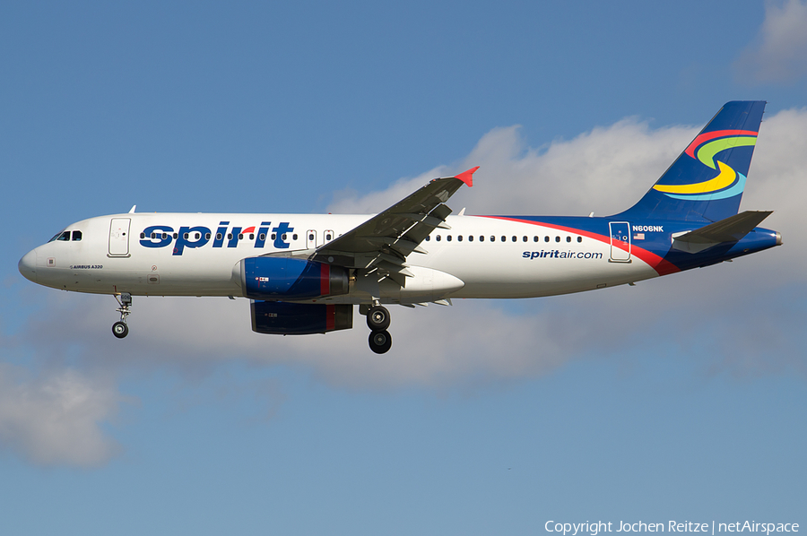 Spirit Airlines Airbus A320-232 (N606NK) | Photo 38177