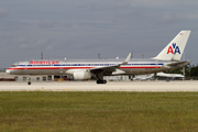 American Airlines Boeing 757-223 (N607AM) at  Miami - International, United States