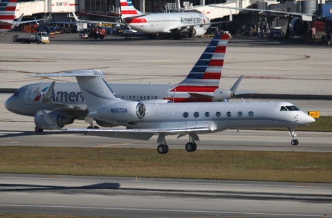 (Private) Gulfstream G-V-SP (G550) (N607CH) at  Miami - International, United States