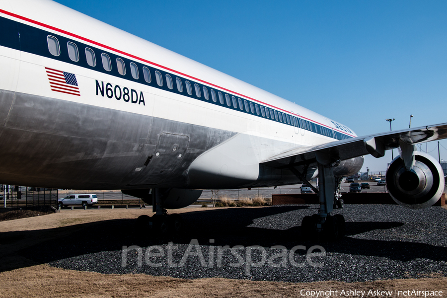 Delta Air Lines Boeing 757-232 (N608DA) | Photo 67266