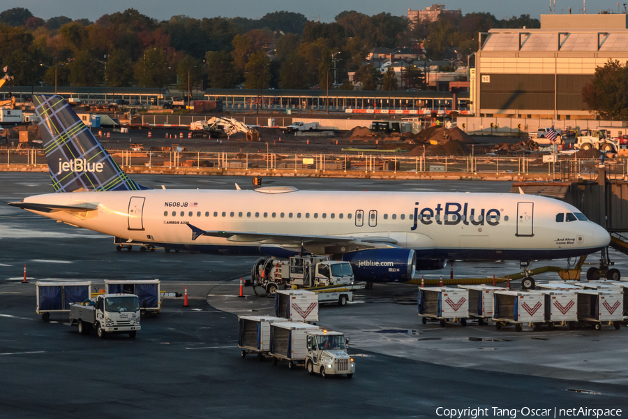 JetBlue Airways Airbus A320-232 (N608JB) | Photo 298471