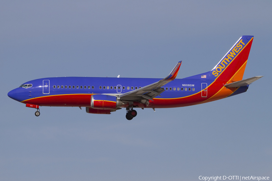 Southwest Airlines Boeing 737-3H4 (N608SW) | Photo 425706