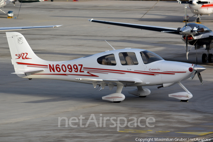 (Private) Cirrus SR22 (N6099Z) | Photo 131775