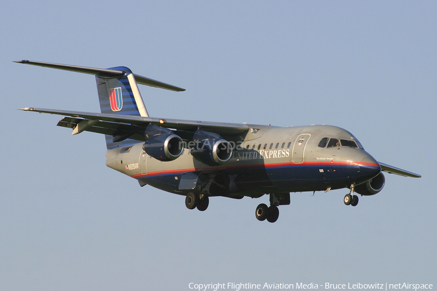 United Express (Air Wisconsin) BAe Systems BAe-146-200A (N609AW) | Photo 170472