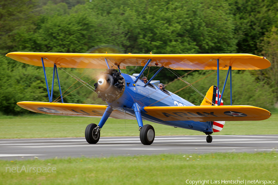 (Private) Boeing PT-13D Kaydet (N60HW) | Photo 76377