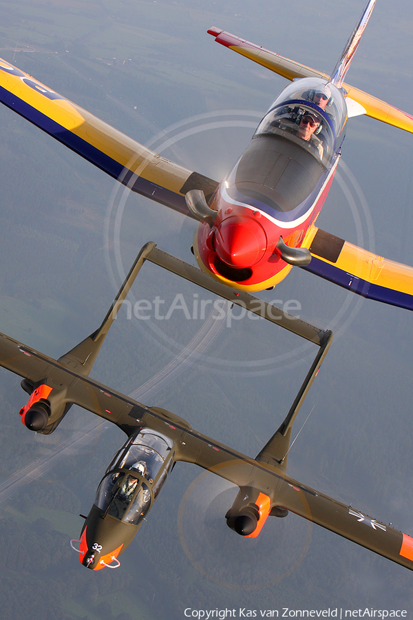 (Private) Pilatus PC-7 (N60LT) | Photo 179082