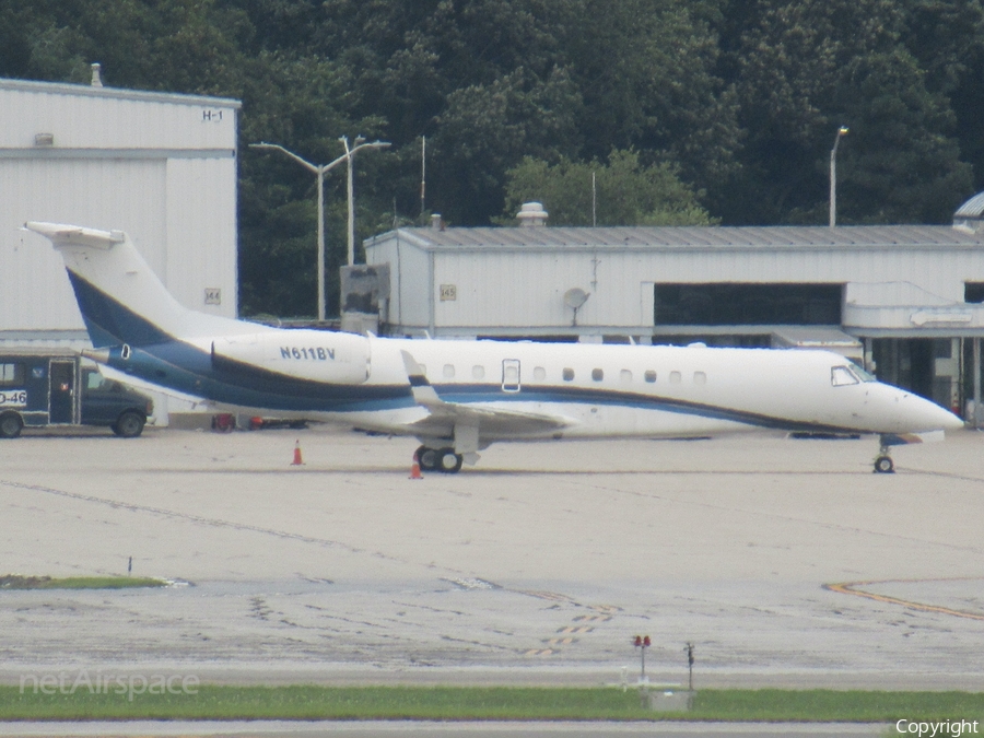 Contour Aviation Embraer EMB-135BJ Legacy 600 (N611BV) | Photo 402265