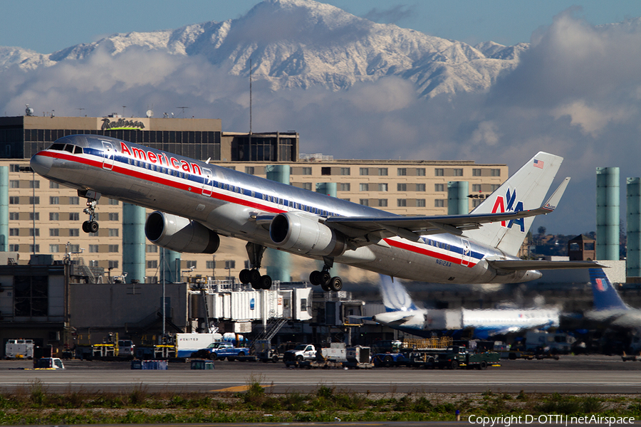 American Airlines Boeing 757-223 (N612AA) | Photo 334582
