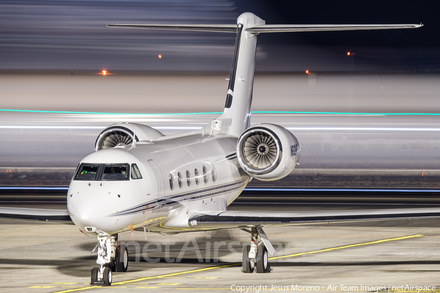 (Private) Gulfstream G-IV-X (G450) (N612AF) | Photo 193700