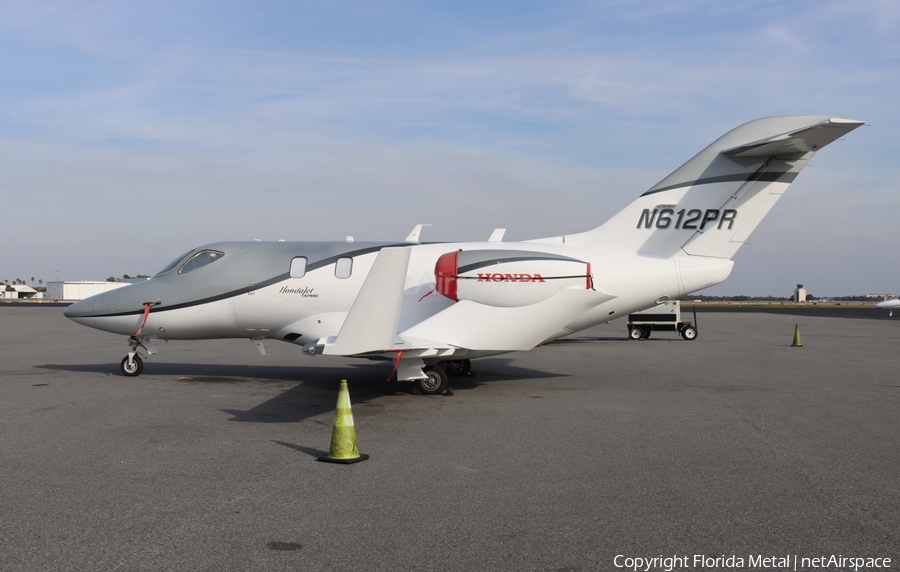 (Private) Honda HA-420 HondaJet APMG (N612PR) | Photo 614797