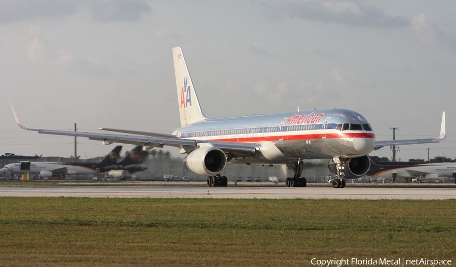 American Airlines Boeing 757-223 (N613AA) | Photo 301108