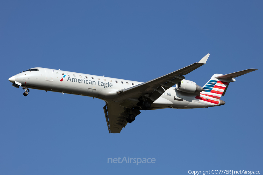 American Eagle (ExpressJet Airlines) Bombardier CRJ-701ER (N613QX) | Photo 282882