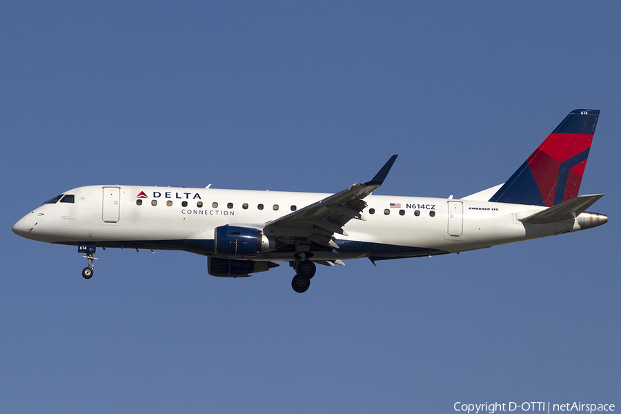 Delta Connection (Compass Airlines) Embraer ERJ-175LR (ERJ-170-200LR) (N614CZ) | Photo 467578