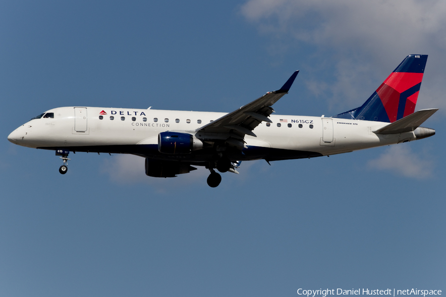 Delta Connection (Compass Airlines) Embraer ERJ-175LR (ERJ-170-200LR) (N615CZ) | Photo 446819