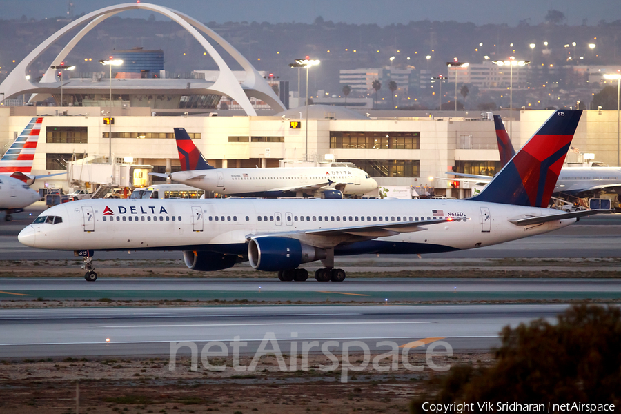 Delta Air Lines Boeing 757-232 (N615DL) | Photo 43391