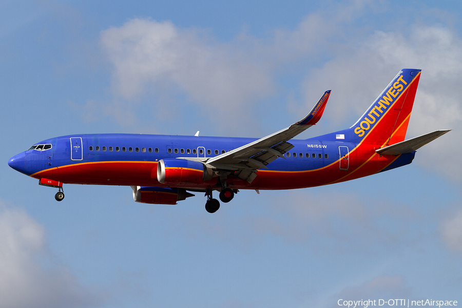 Southwest Airlines Boeing 737-3H4 (N615SW) | Photo 339486