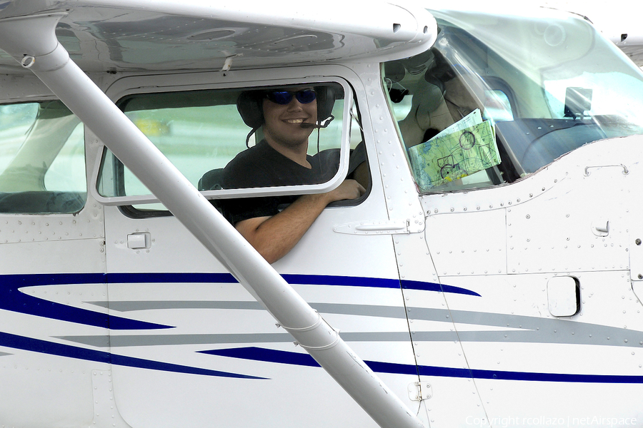 Pan Air Flying Club Cessna 172M Skyhawk (N61733) | Photo 11627