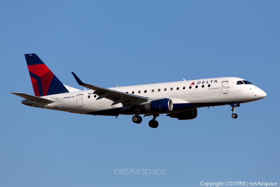 Delta Connection (Compass Airlines) Embraer ERJ-175LR (ERJ-170-200LR) (N617CZ) | Photo 144479