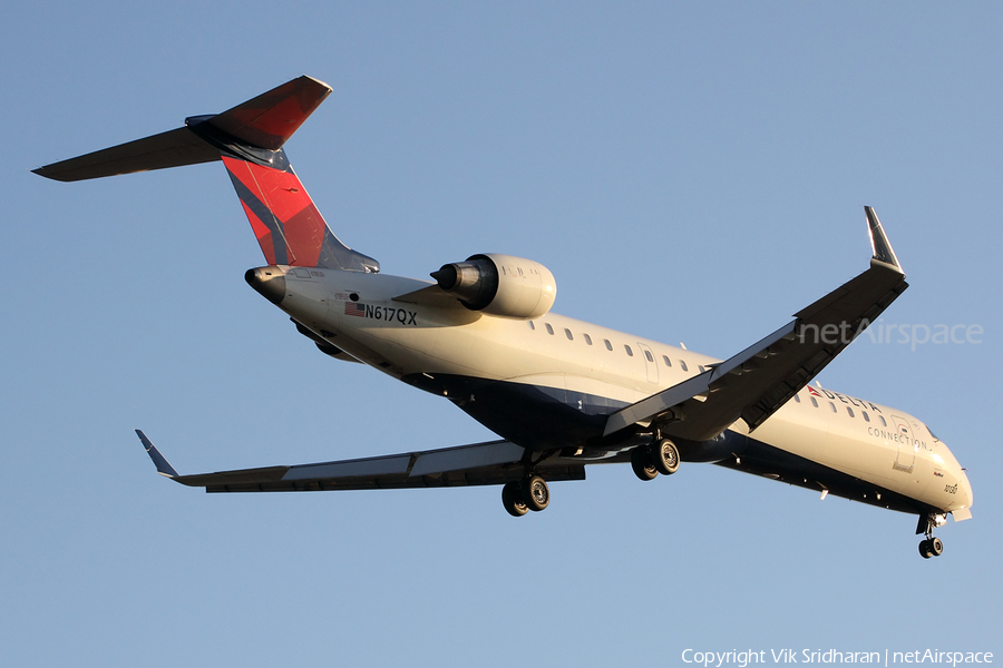 Delta Connection (SkyWest Airlines) Bombardier CRJ-701 (N617QX) | Photo 8166
