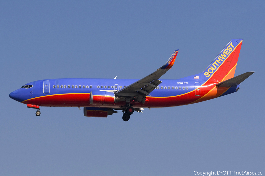 Southwest Airlines Boeing 737-3H4 (N617SW) | Photo 278808
