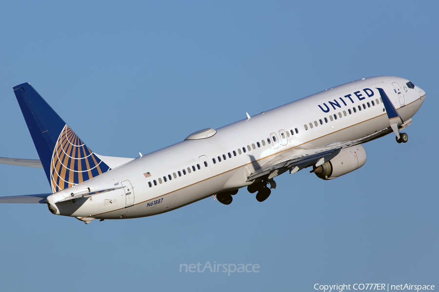 United Airlines Boeing 737-924(ER) (N61887) | Photo 153240