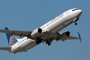 United Airlines Boeing 737-924(ER) (N61887) at  Houston - George Bush Intercontinental, United States