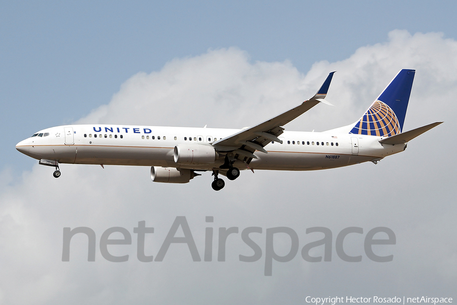 United Airlines Boeing 737-924(ER) (N61887) | Photo 247684