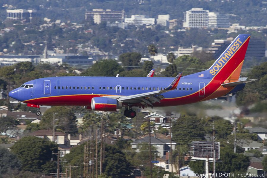 Southwest Airlines Boeing 737-3H4 (N618WN) | Photo 335729