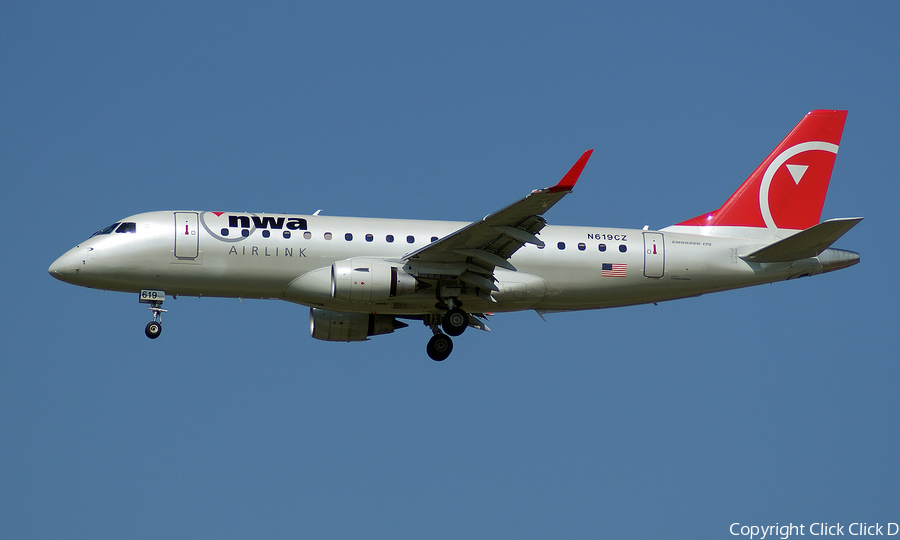 Northwest Airlink (Compass Airlines) Embraer ERJ-175LR (ERJ-170-200LR) (N619CZ) | Photo 1565