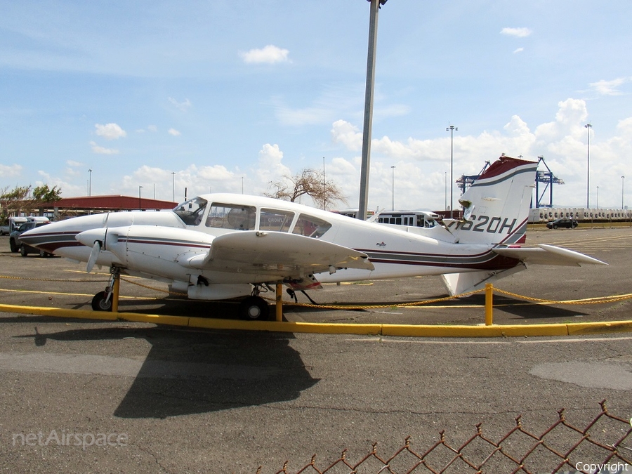 (Private) Piper PA-23-250 Aztec F (N620H) | Photo 194092