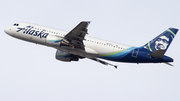 Alaska Airlines Airbus A320-214 (N621VA) at  Los Angeles - International, United States