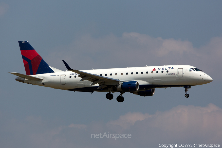 Delta Connection (Compass Airlines) Embraer ERJ-175LR (ERJ-170-200LR) (N622CZ) | Photo 79259
