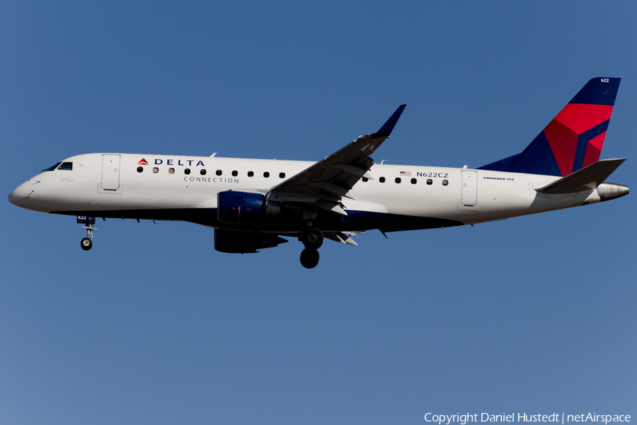 Delta Connection (Compass Airlines) Embraer ERJ-175LR (ERJ-170-200LR) (N622CZ) | Photo 449937