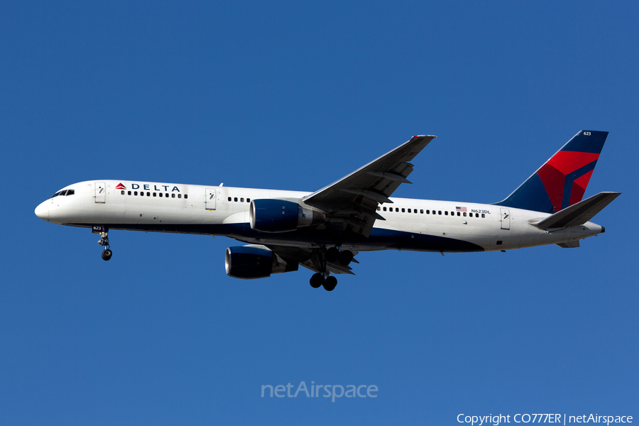 Delta Air Lines Boeing 757-232 (N623DL) | Photo 179671