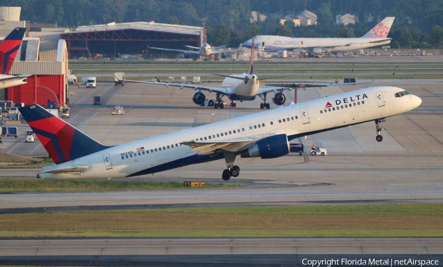 Delta Air Lines Boeing 757-232 (N623DL) | Photo 296088