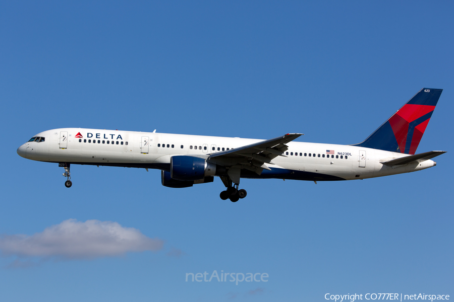 Delta Air Lines Boeing 757-232 (N623DL) | Photo 40473