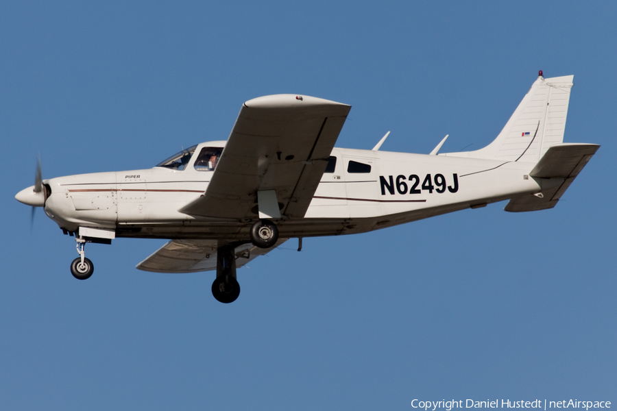 (Private) Piper PA-32R-300 Cherokee Lance (N6249J) | Photo 450548