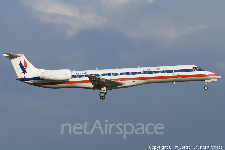 American Eagle Embraer ERJ-145LR (N624AE) | Photo 40876