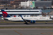 Delta Air Lines Boeing 757-2Q8 (N624AG) at  New York - John F. Kennedy International, United States