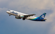 Alaska Airlines Airbus A320-214 (N624VA) at  Los Angeles - International, United States