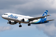 Alaska Airlines Airbus A320-214 (N624VA) at  Seattle/Tacoma - International, United States