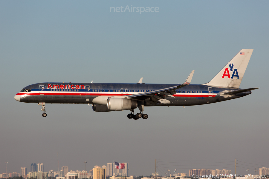 American Airlines Boeing 757-223 (N625AA) | Photo 38170