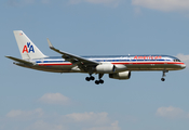 American Airlines Boeing 757-223 (N626AA) at  Dallas/Ft. Worth - International, United States