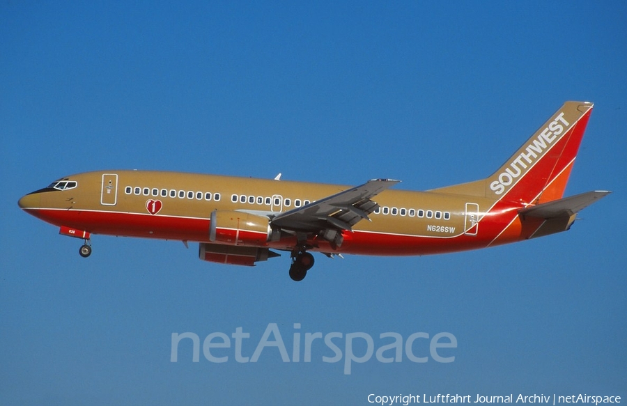 Southwest Airlines Boeing 737-3H4 (N626SW) | Photo 398618