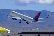 Delta Air Lines Boeing 757-232 (N627DL) at  Albuquerque - International, United States