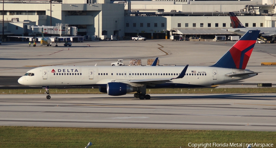 Delta Air Lines Boeing 757-232 (N627DL) | Photo 615355