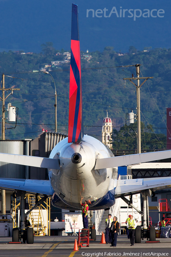 Delta Air Lines Boeing 757-232 (N627DL) | Photo 11594