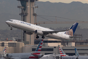 United Airlines Boeing 737-924(ER) (N62883) at  Los Angeles - International, United States